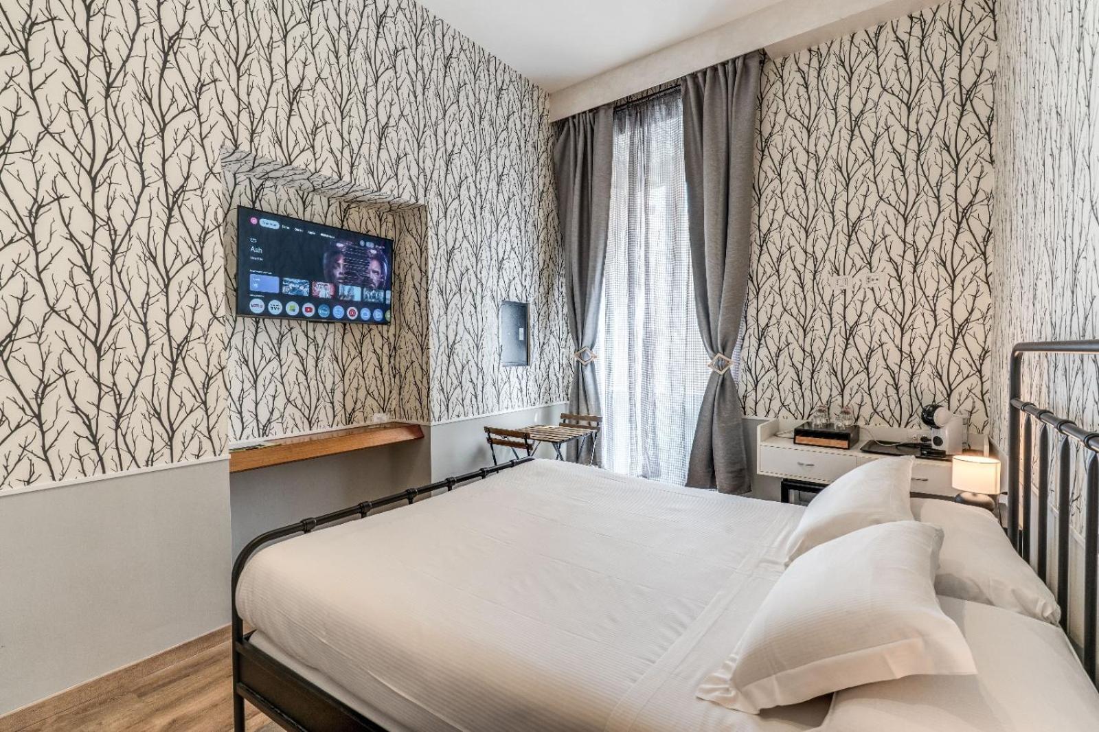 Irooms Campo Dei Fiori Rome Exterior photo